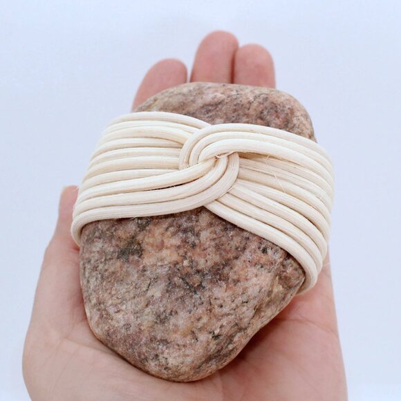 "Eternity" Rock Wrap with Rattan Meditation Stone crafted in Canada zen decor - Picture 5 of 7